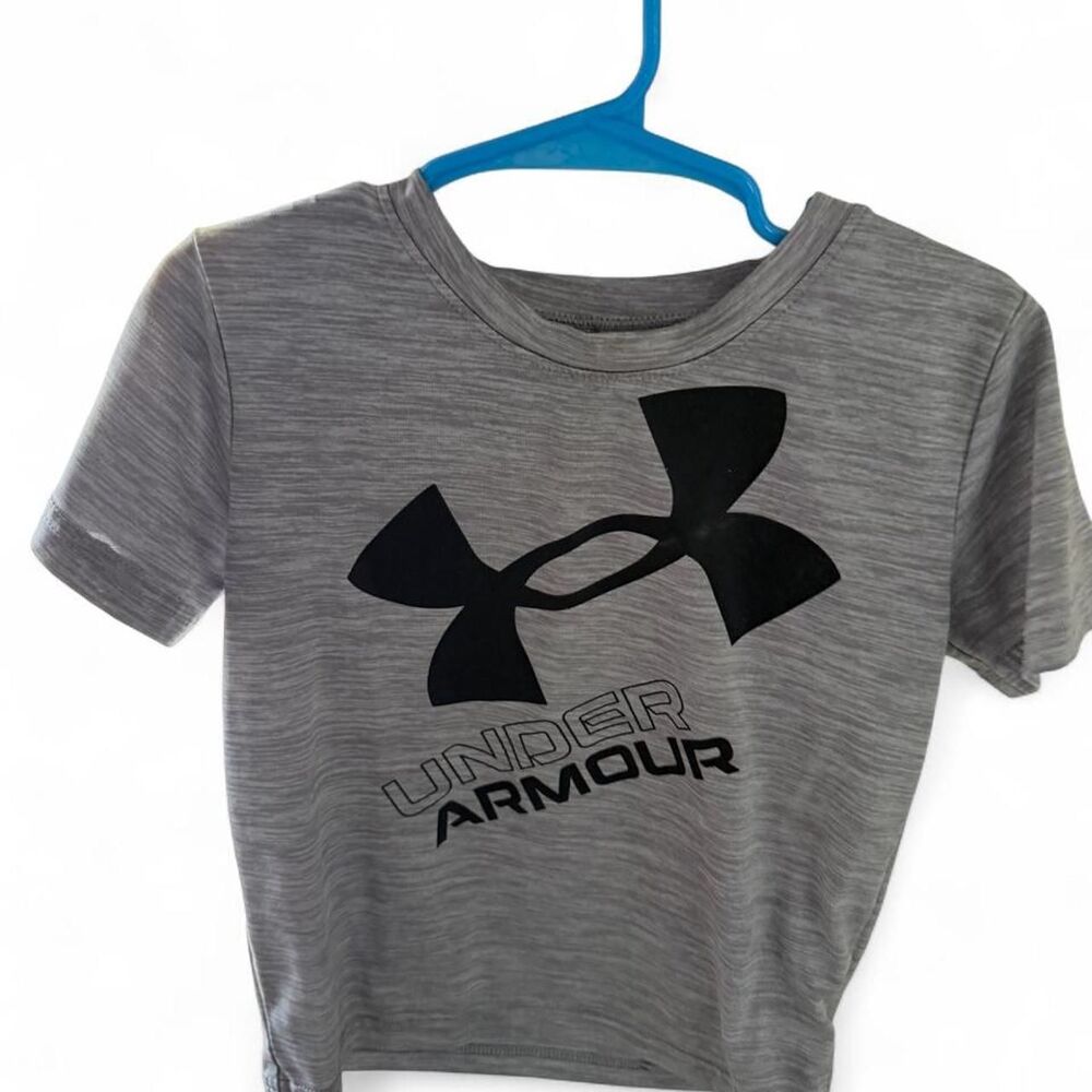 Under-armour Men's Grey T-shirt